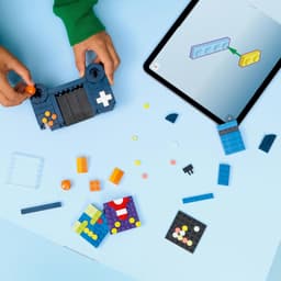 LEGO® Creator 3 in 1 Retro Gaming Console 31380