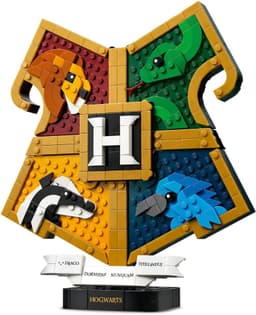 LEGO® Harry Potter™ Hogwarts™ House Crest 76462