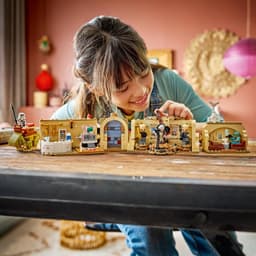 LEGO® Star Wars™ SMART Play™: Mos Eisley Cantina™ 75425