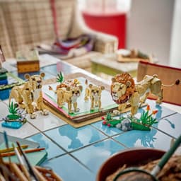 LEGO® Creator 3 in 1 Wild Animals: Majestic Lion 31386
