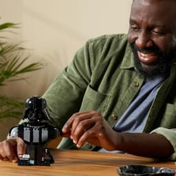 LEGO® Star Wars™ Darth Vader™ Bust 75439
