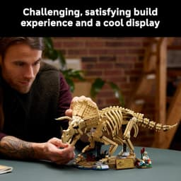 LEGO® Jurassic World Dinosaur Fossils: Triceratops 77985  B0FPXJL3QZ