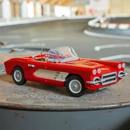 LEGO® Icons Corvette 10321