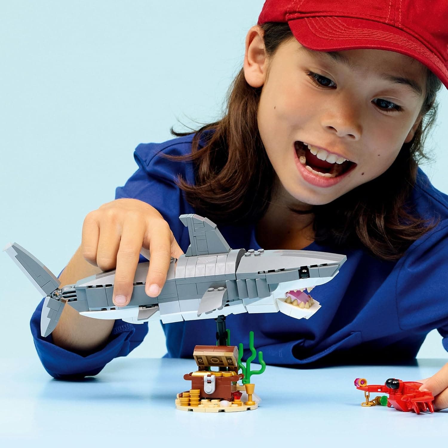 LEGO® Creator 3 in 1 Fierce Shark with a Treasure Chest 31381
