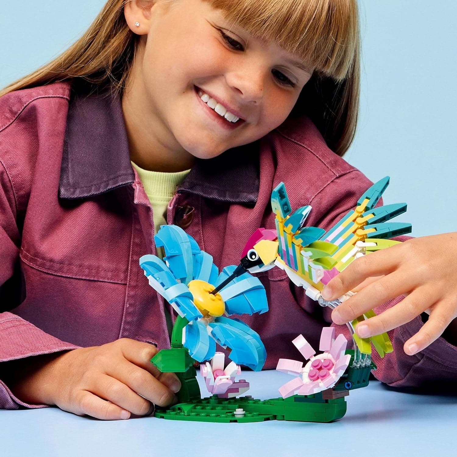 LEGO® Creator 3 in 1 Wild Animals: Colourful Hummingbird 31384